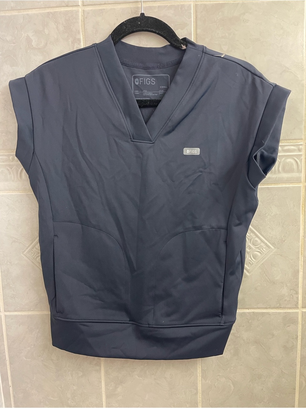 Figs Mira Banded Scrub Top XS NWOT - Picture 10 of 12